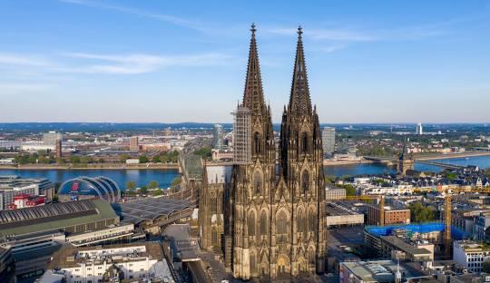 Image hover effect image